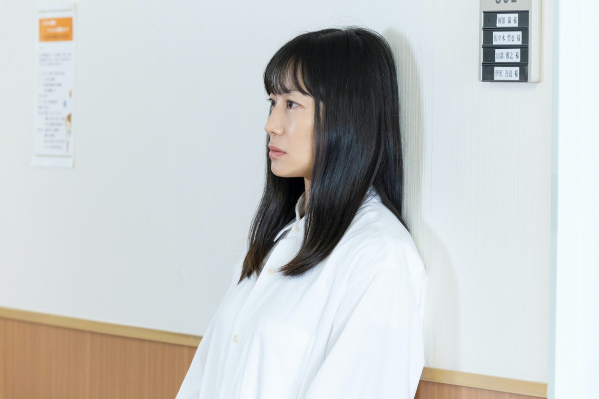 菅野美穂、タフで明るく平凡な主婦ヒロインを熱演『ゆりあ先生の赤い糸』今夜スタート