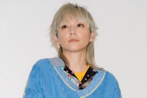 PUFFY・吉村由美、『劇場版 シルバニアファミリー フレアからのおくりもの』完成披露舞台挨拶に登場