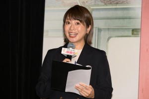 久保田直子アナ、映画『窓ぎわのトットちゃん』完成披露舞台挨拶に登場