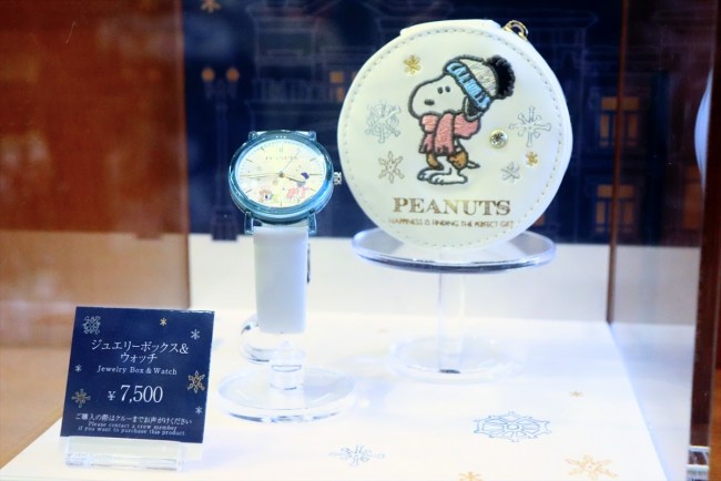 USJ 　スヌーピー　　ジュエリーボックス ユニバUSJ スヌーピー ジュエリーボックス クリスマス限定 新品