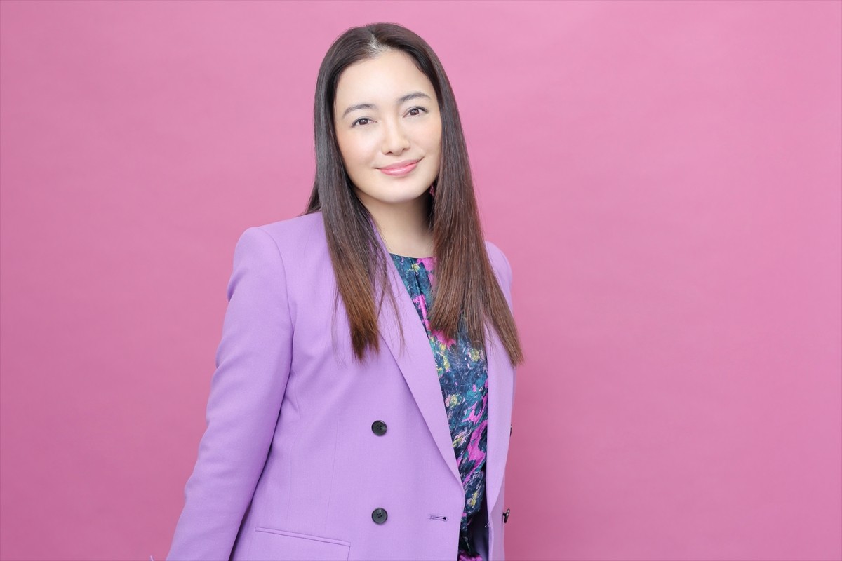 仲間由紀恵、クセのある役に感じる面白さ　芝居に対してはコンプレックスも