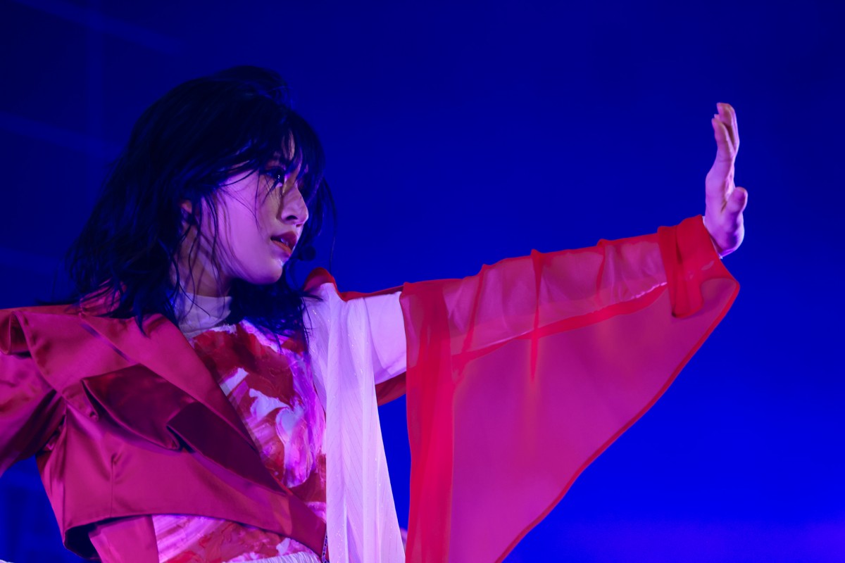 櫻坂46・三期生、欅坂46楽曲「語るなら未来を…」サプライズ披露　「新参者」全10公演完走