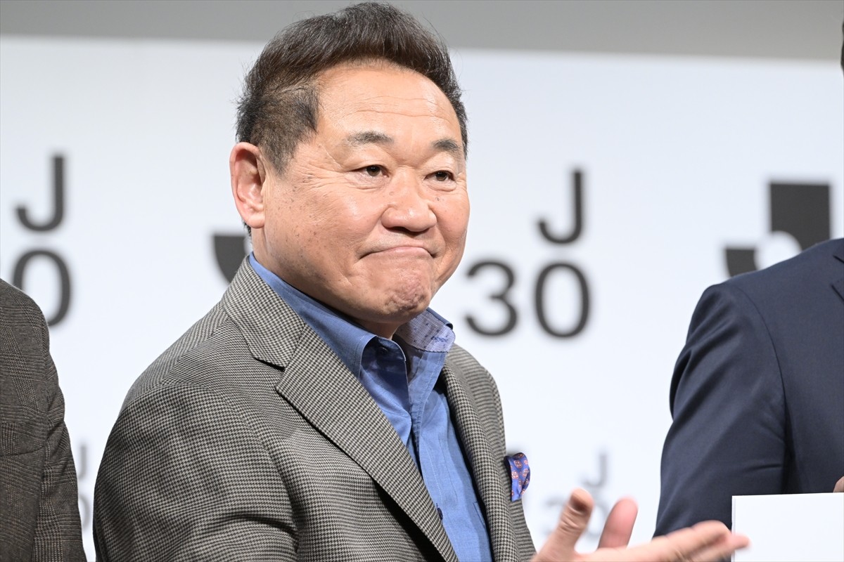 観月ありさ、後輩・朝日奈央の代役で急遽イベント登場もJリーグとの縁明かし拍手喝采