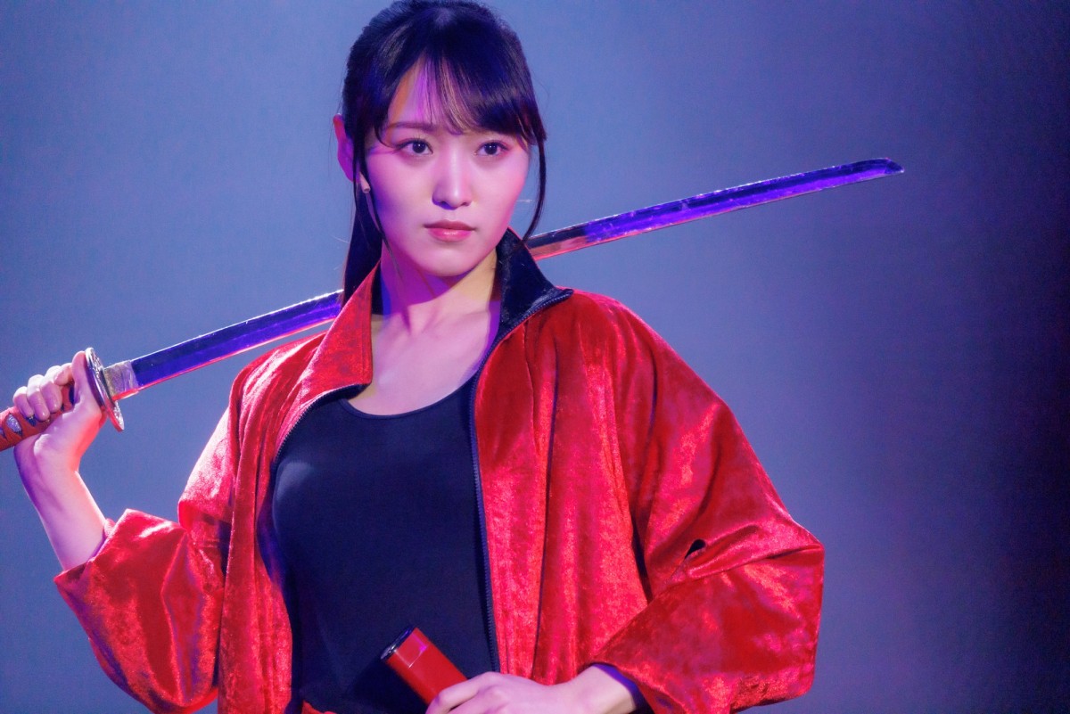 菅井友香、キスシーン＆殺陣アクション　櫻坂46卒業後初舞台『新・幕末純情伝』で“史上最高に美しい沖田総司”を熱演