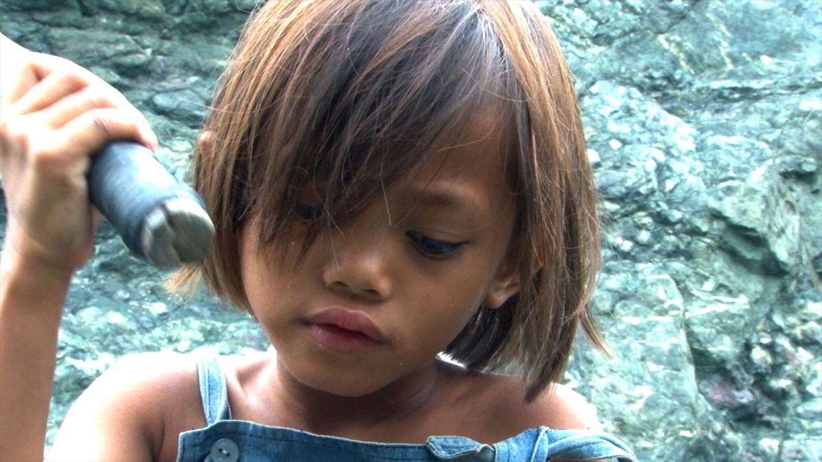 フィリピンに暮らす最貧困エリアの子どもたちを映したドキュメンタリー『子どもの瞳をみつめて』、予告＆ポスター公開
