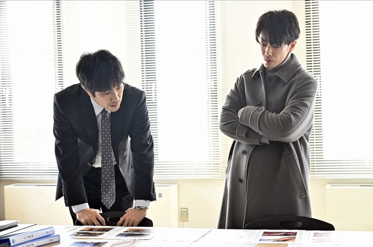 『100万回 言えばよかった』第4話　“直木”佐藤健、行方不明の自分の身体を捜し始める