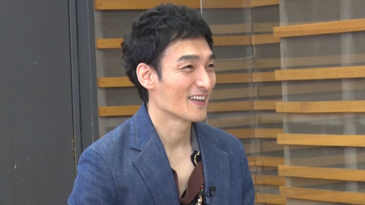 『突然ですが占ってもいいですか?』に出演する草なぎ剛
