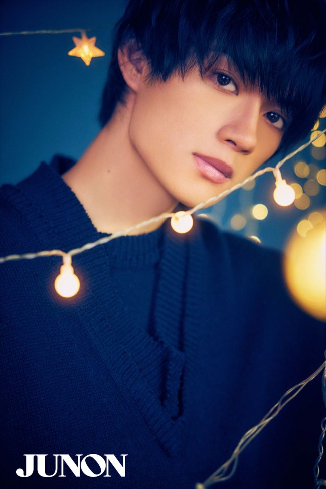 写真）『劇場版 美しい彼』萩原利久＆八木勇征、「JUNON」裏表紙に登場