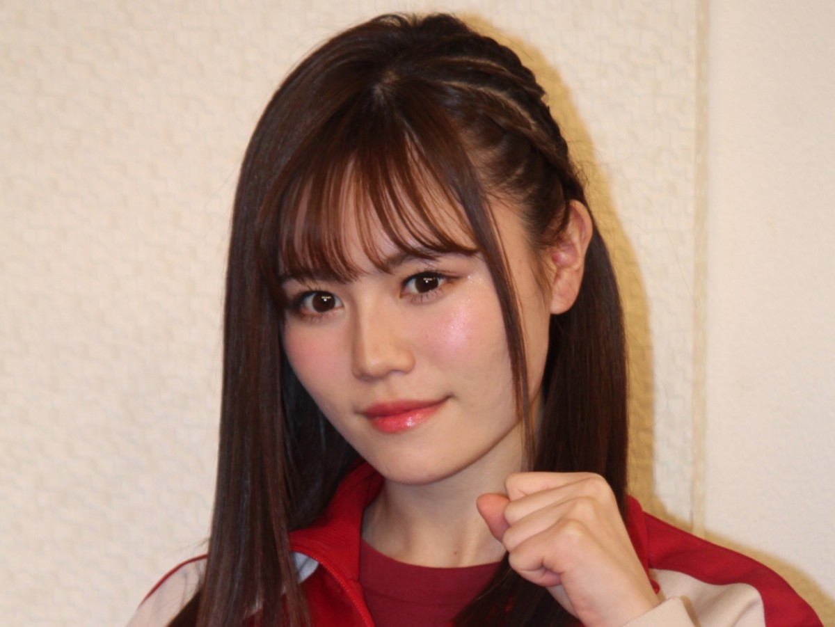 込山榛香（2019年撮影）