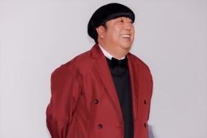 バナナマン・日村勇紀、映画『宇宙人のあいつ』完成披露上映会 舞台挨拶に登場