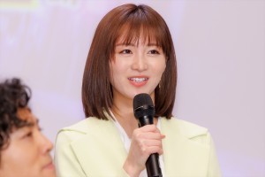岡崎紗絵、ドラマ『ケイジとケンジ、時々ハンジ。』記者会見に登場