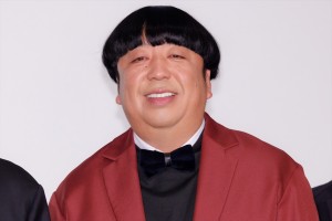 バナナマン・日村勇紀、映画『宇宙人のあいつ』完成披露上映会 舞台挨拶に登場