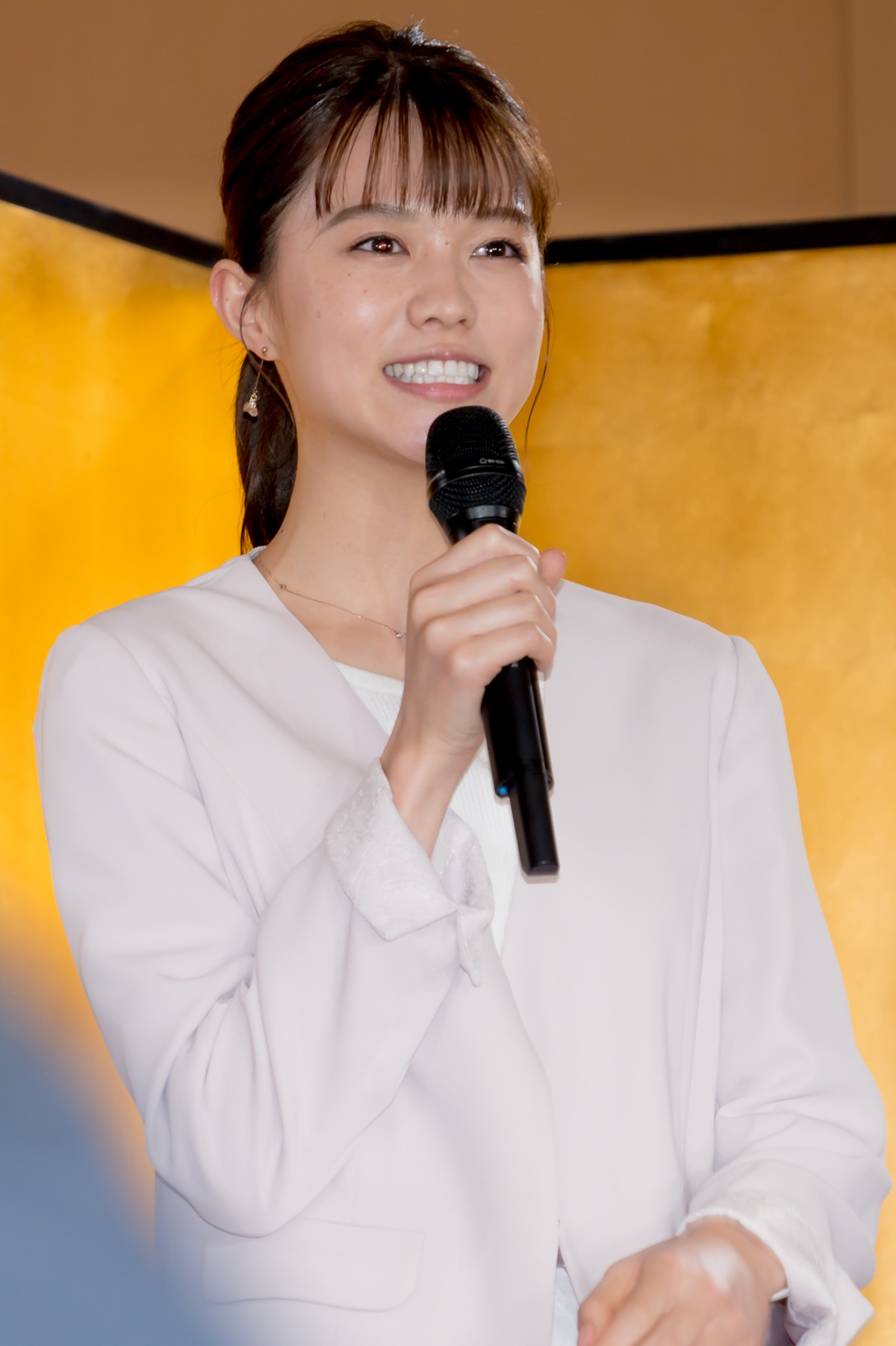 八木勇征、桜井ユキとの共演エピソード明かす「“グルメマウント”を取ってます」