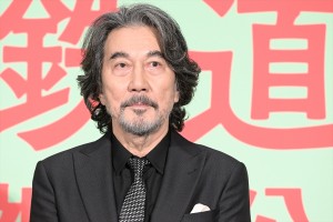 役所広司、映画『銀河鉄道の父』初日舞台挨拶に登場