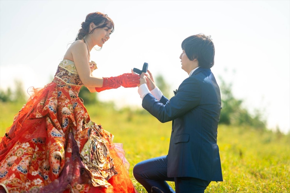 出会いは元日ナンパ!?　“芸能人より芸能人顔”夫のナンパが生んだ家族愛とは？　今週の『新婚さん』