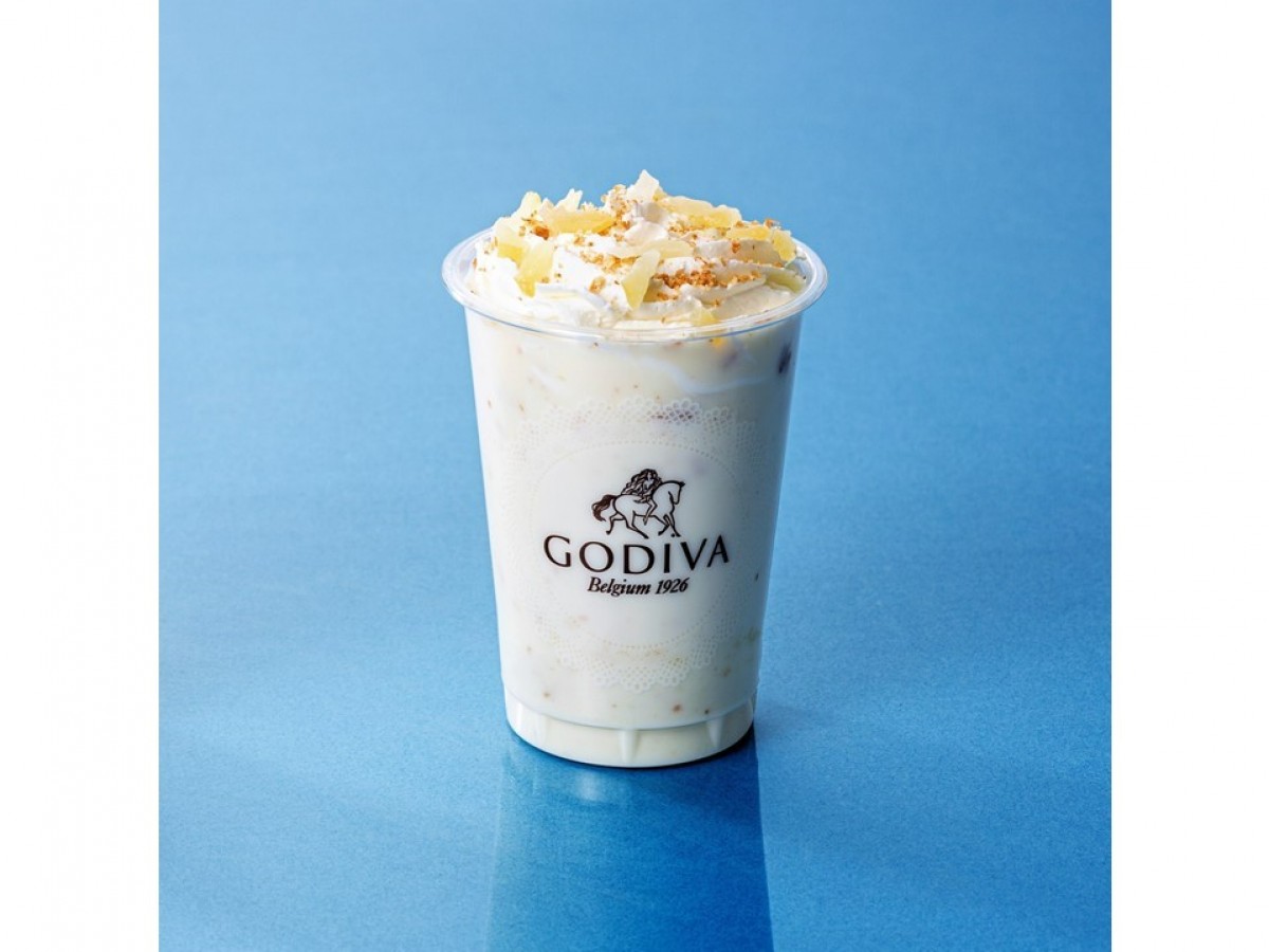202305218 GODIVAデザートドリンク レアチーズケーキ