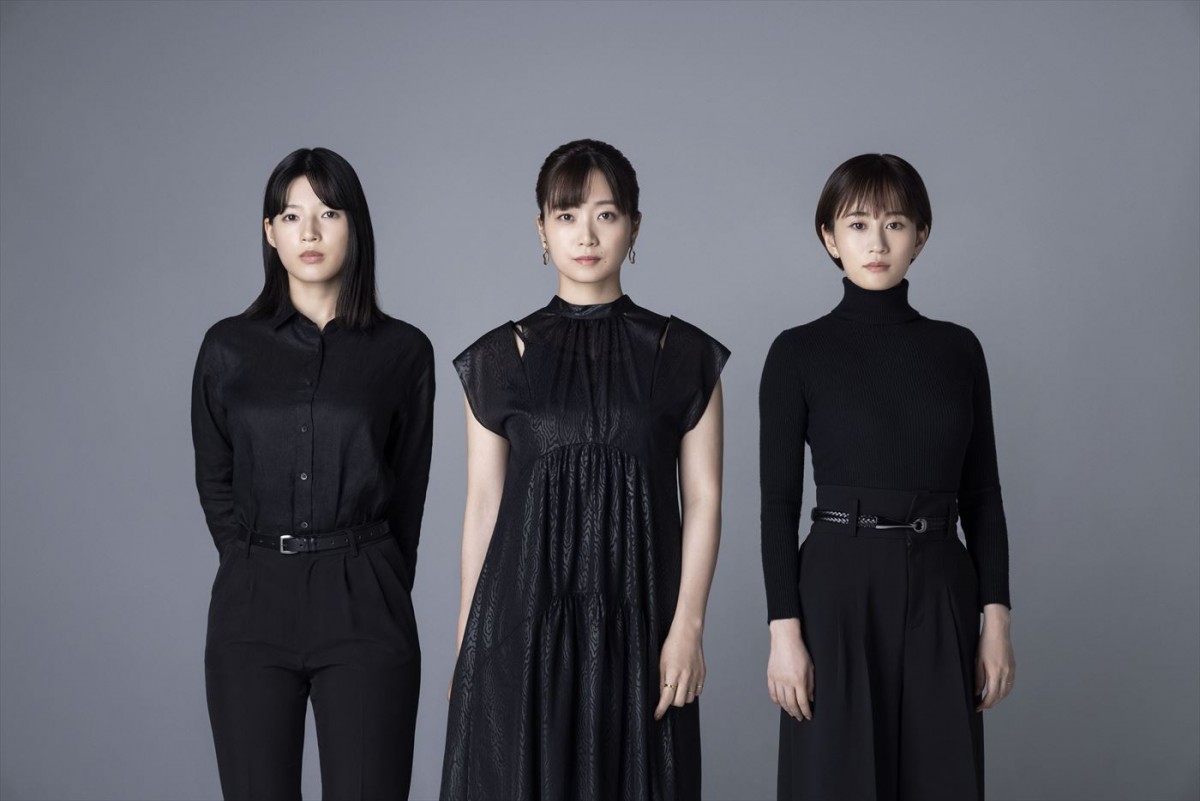 ドラマ『彼女たちの犯罪』より(左から)石井杏奈、深川麻衣、前田敦子