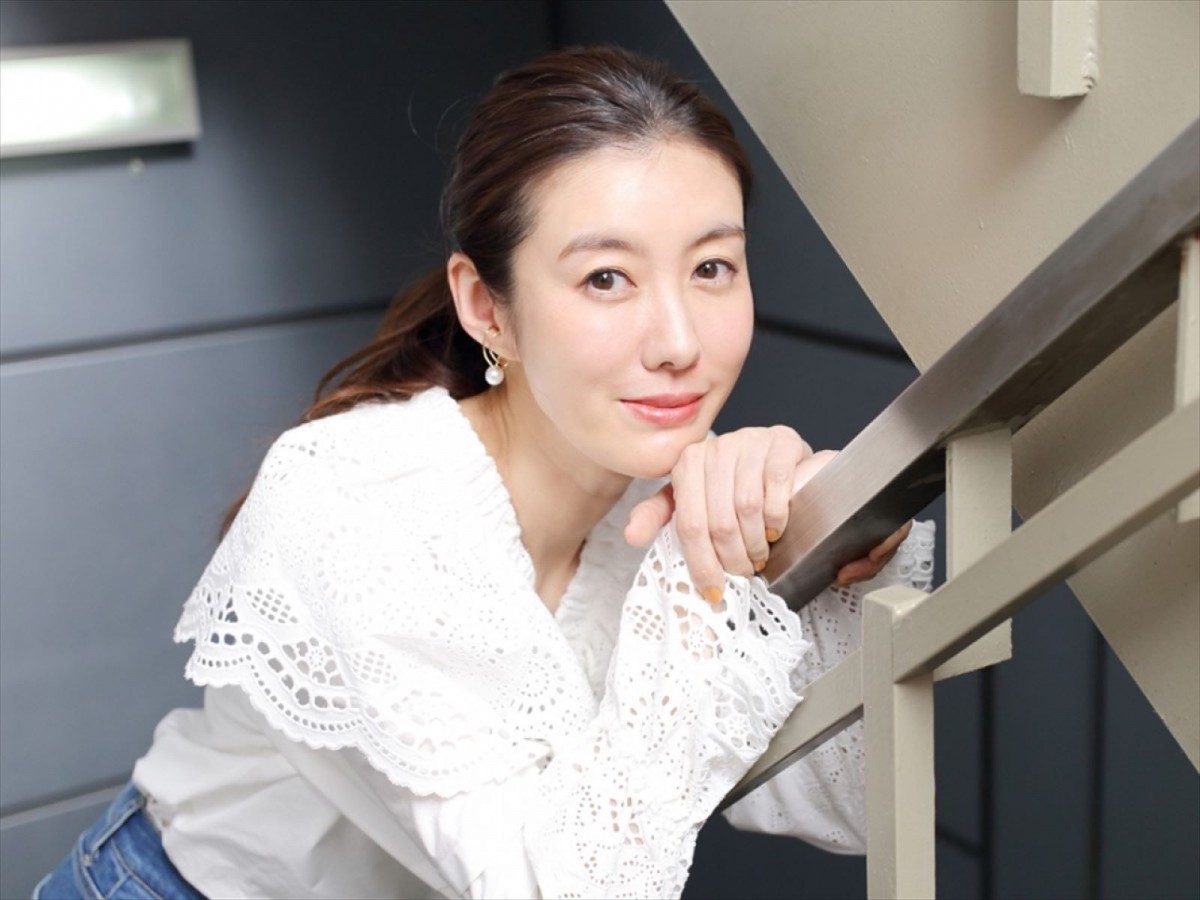 ともさかりえ、17年ぶりのドラマ主演!サウナの魅力+シュールな世界観を贈る新感覚な女性サウナドラマ