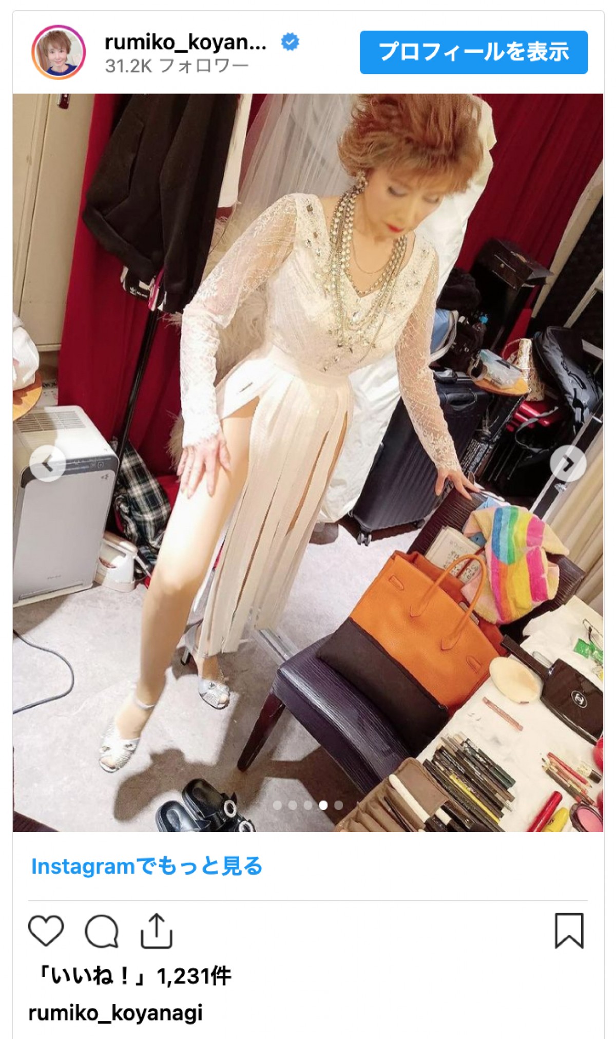 小柳ルミ子、71歳バースデーライブの美脚過ぎる衣装披露