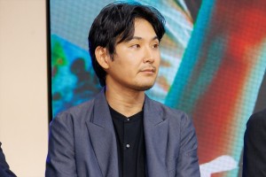 松田龍平、新作発表会「＃DMM TVまつり ～Original Content Lineup～」に登場
