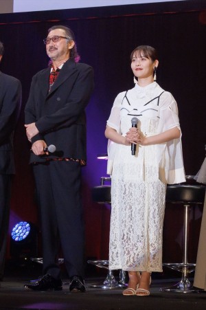 RGG SUMMIT FALL 2023／龍が如くスタジオ新作発表会に登場した（左から）大塚明夫、上坂すみれ