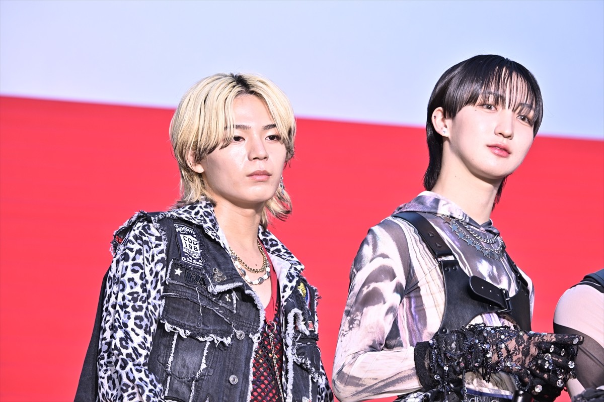 YOSHIKI、ハリウッドに名を刻む初の日本人に　HYDEとともに六本木に登場