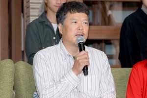 ドラマ『ゆりあ先生の赤い糸』制作発表記者会見に出席した田中哲司