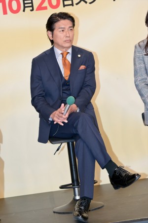 高橋克典、ドラマ8『ハイエナ』記者会見に登場