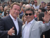 元ライバルのスタローンとシュワルツェネッガー、有名弁護士の手引きで和解していた