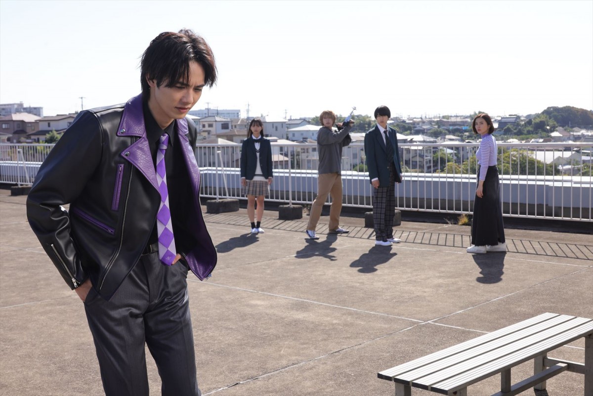 『仮面ライダーガッチャード』第11話「キャッチ！スパイだ!?ライダー失格!?」、錬金アカデミーに調査官がやってきた