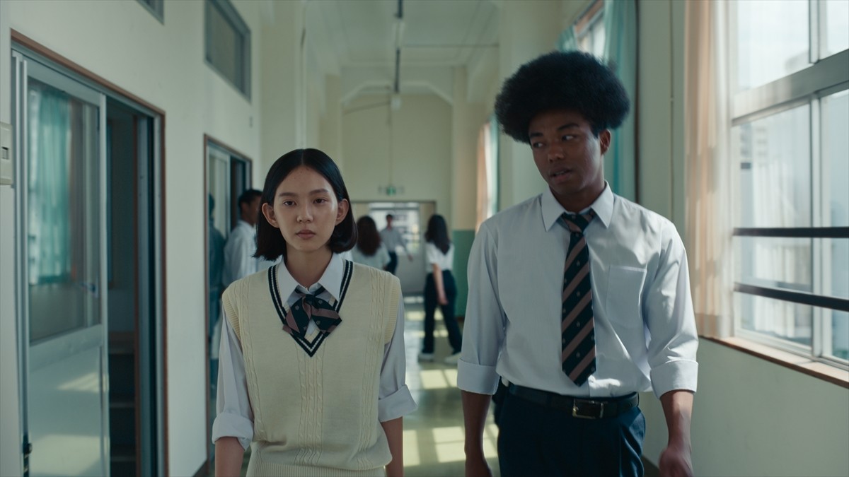 中島セナ×奥平大兼『ワンダーハッチ』最新予告公開！　巨大なドラゴンによる胸アツすぎる空中戦も