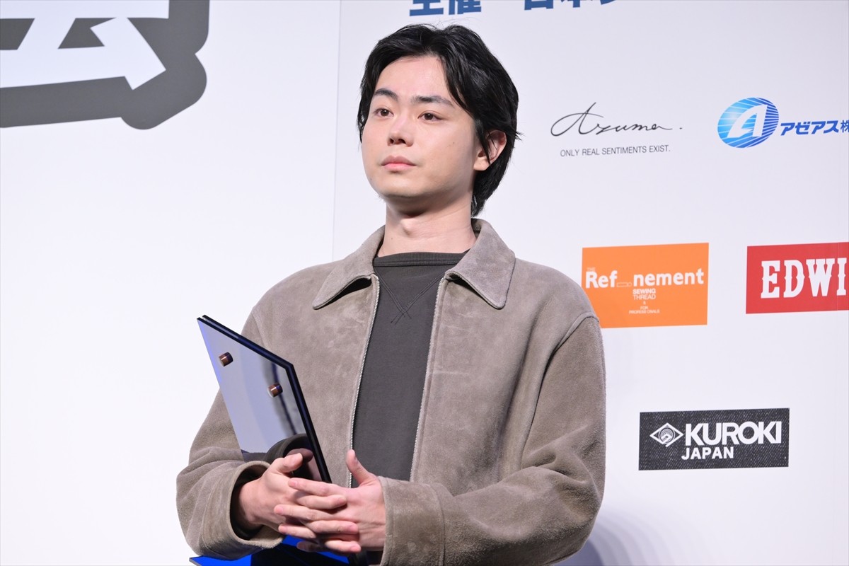 菅田将暉、2年連続のベストジーニスト受賞に喜び「もう一生選ばれないかなと」