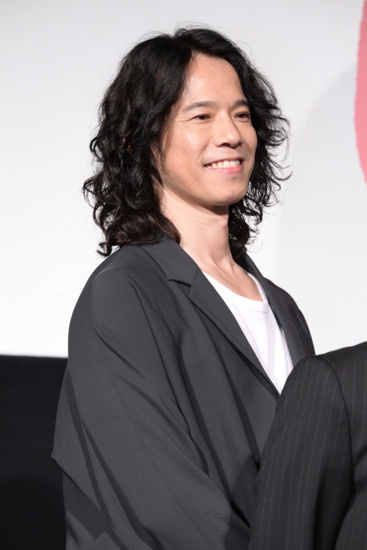 乃木坂46・与田祐希、やんちゃな少女時代を振り返る「Tシャツ破いて山に登って…」