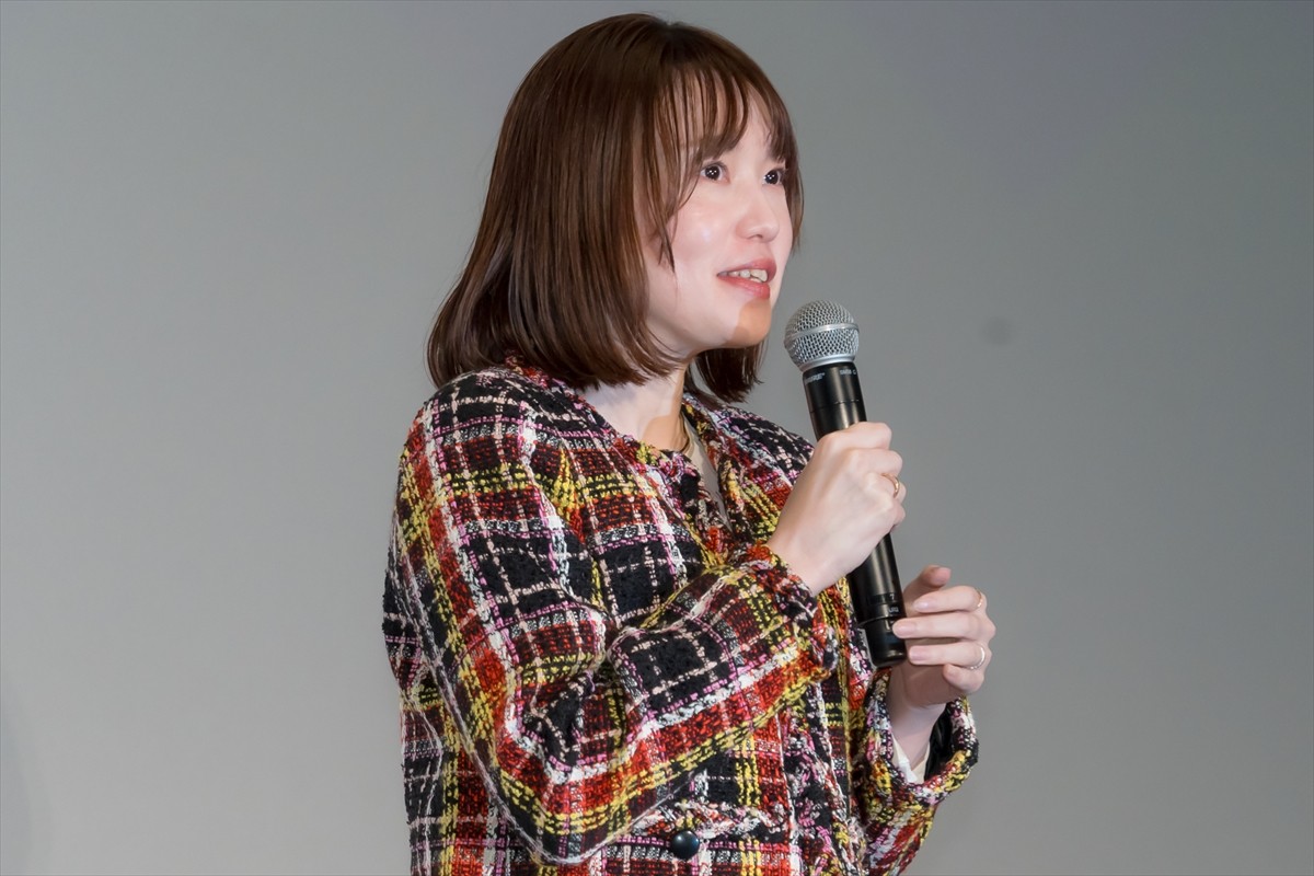 深川麻衣、アイドルから女優へキャリアチェンジ時の葛藤を明かす「すごく恥ずかしくて」