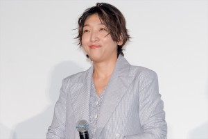 安藤サクラ、映画『屋根裏のラジャー』初日舞台挨拶に登場