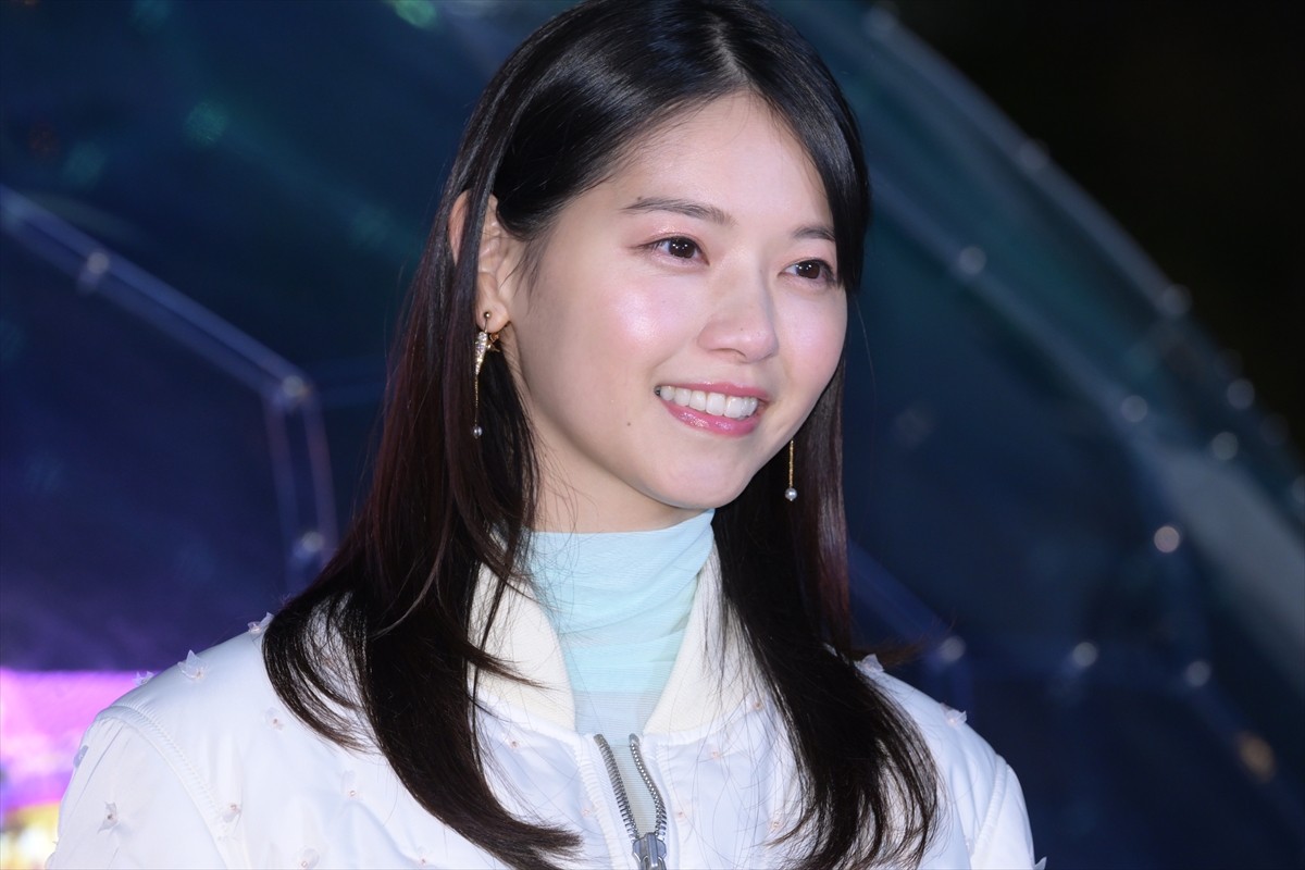 西野七瀬、初の点灯式が大ファンの『ポケモン』で歓喜「すごく嬉しい！」