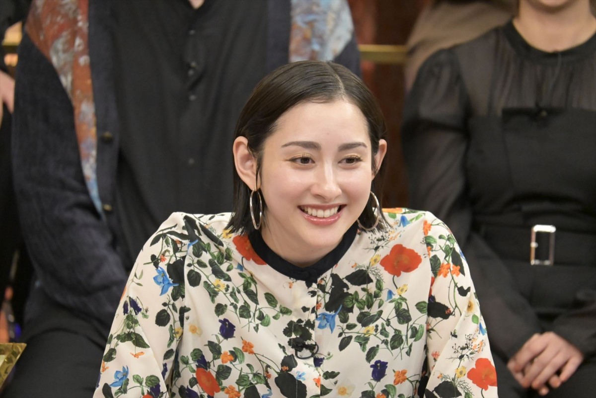  今年のダウンタウンの運勢＆最強運ゲストは？　人気占い師・水晶玉子が芸能人を診断！　あすの『ダウンタウンDXDX』
