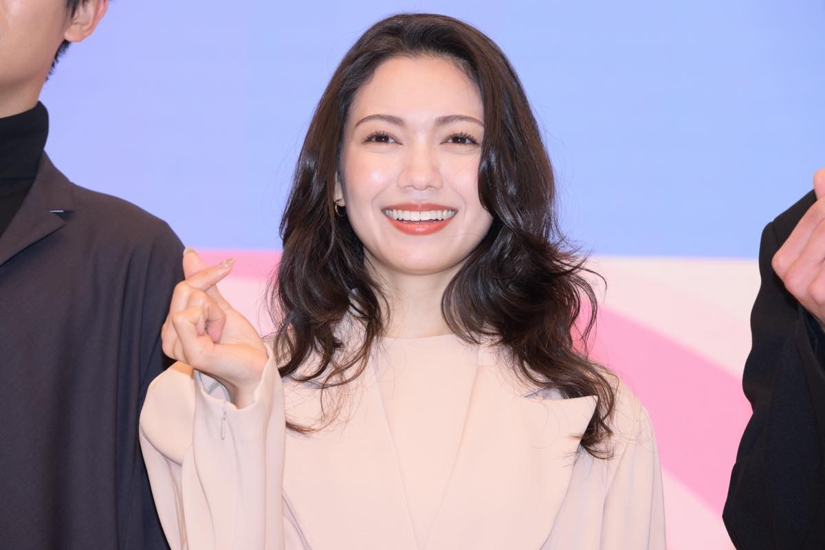 乃木坂46・山下美月、二階堂ふみに“変顔”を伝授される「二階堂さんの顔がどんどん変に」