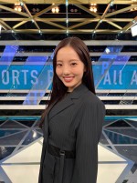 『世界フィギュアスケート選手権2024』でSPフィールドキャスターを務める本田真凜