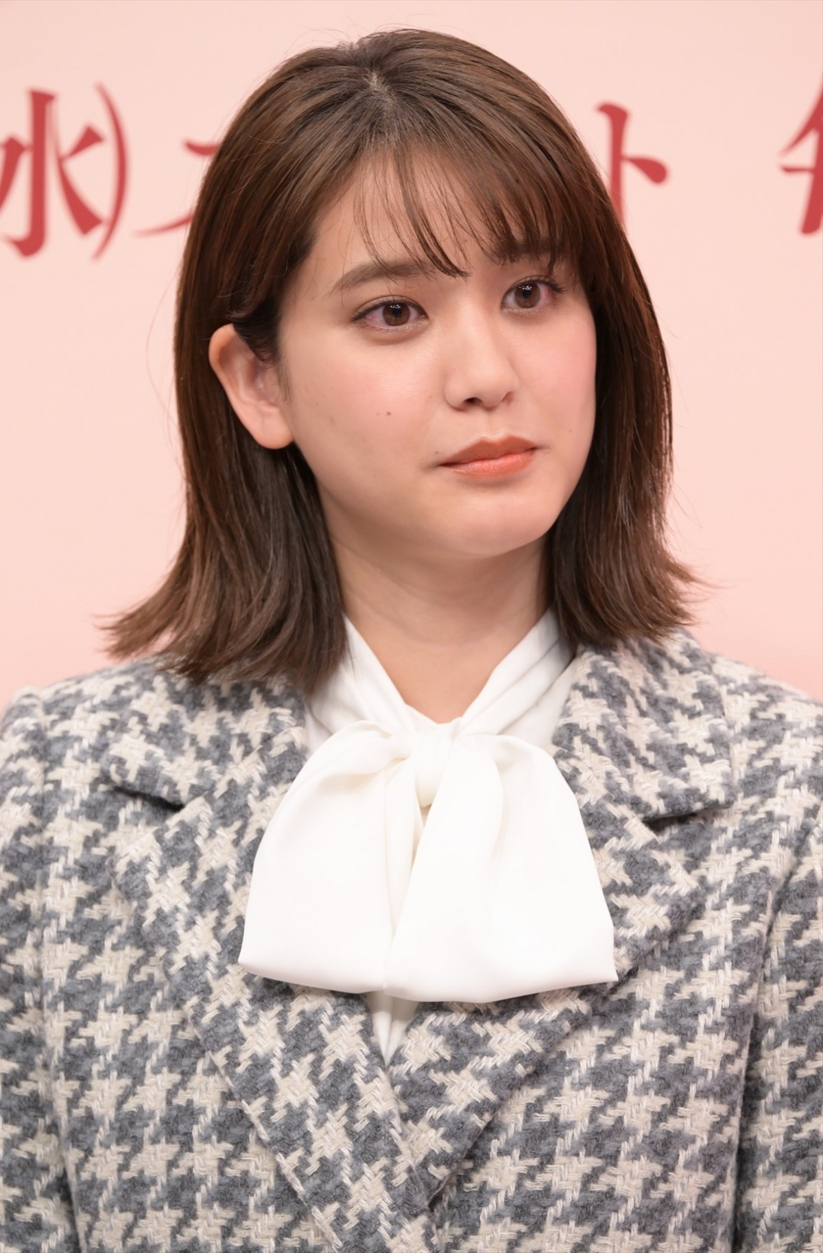畑芽育、バレンタインデーのほろ苦い思い出を明かす「違う人が違う人に渡して」