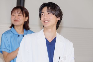 高杉真宙、新水曜ドラマ『となりのナースエイド』制作発表会見に登場