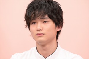 中川大輔、ドラマNEXT『パティスリーMON』記者会見に登場