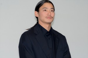 野村周平、映画『サイレントラブ』完成披露試写会に登場