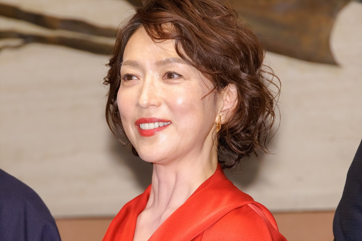 若村麻由美