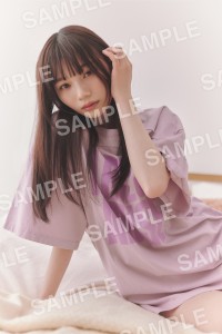 乃木坂46　5期生写真集『あの頃、乃木坂にいた』 封入特典ポスター／岡本姫奈バージョン