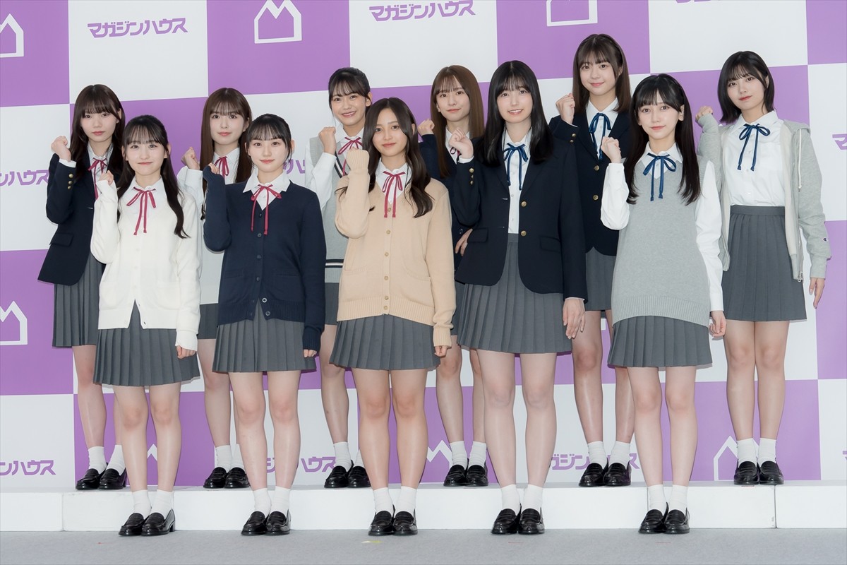 乃木坂46・5期生、齋藤飛鳥に写真集をお渡し「見てくれたらうれしいな」　それぞれのチャームポイントも告白