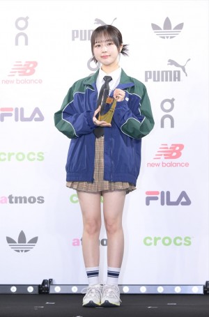 なえなの、『atmos presents SNEAKER BEST DRESSER AWARD 2024 授賞式・記者発表会』に登場