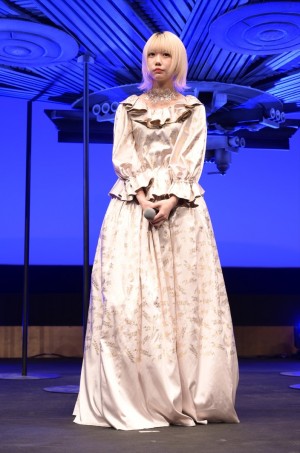 あの、映画『デッドデッドデーモンズデデデデデストラクション』前章　完成披露試写会舞台挨拶に登場