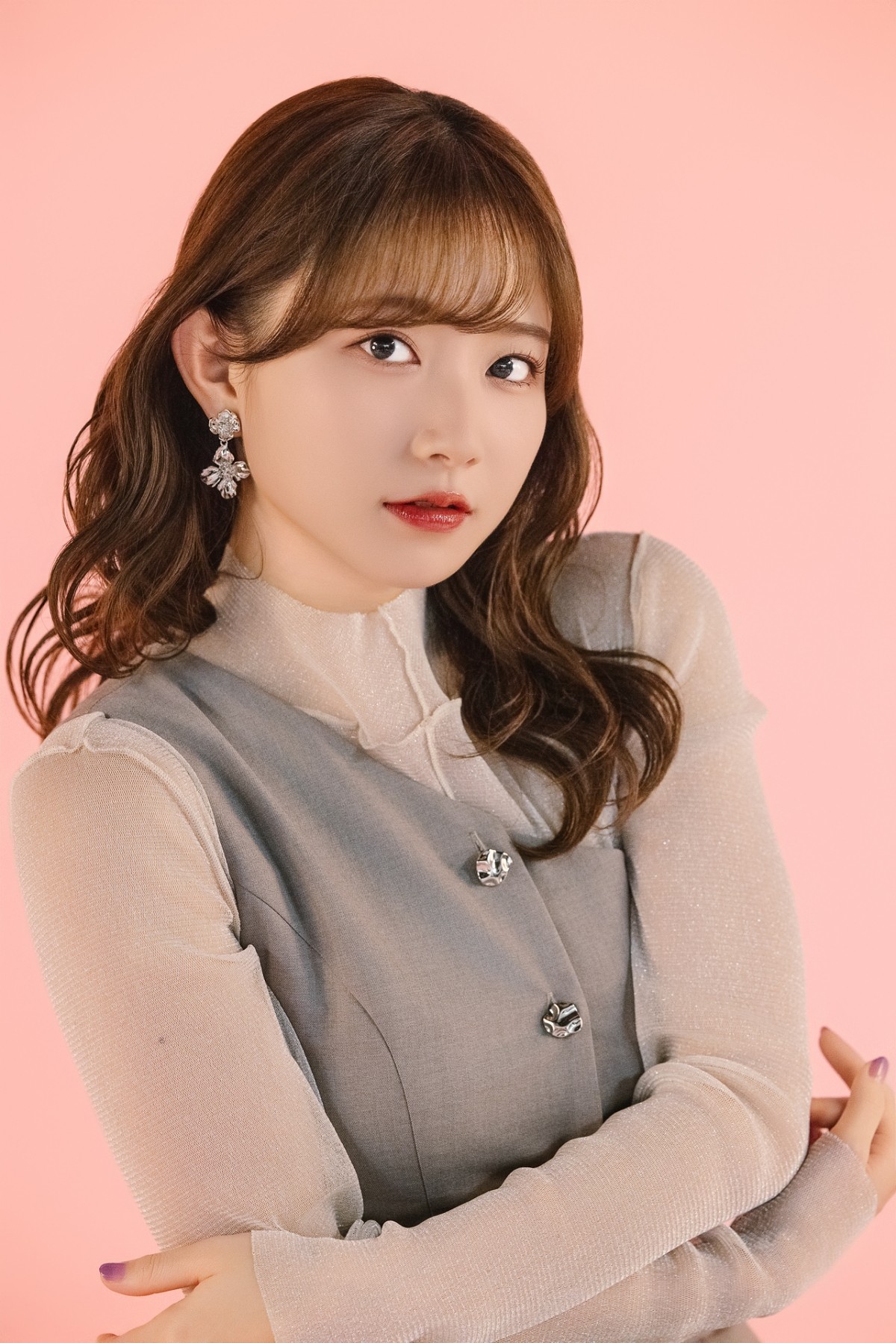 青山なぎさ、25歳の現在地とこれから　「新しい世界を知るきっかけになるような人に」