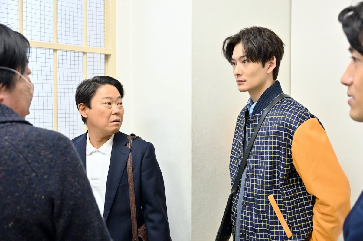 『不適切にも』河合優実＆岡田将生の“牢屋キス”に反響「破壊力やばい」「ロマンチック」